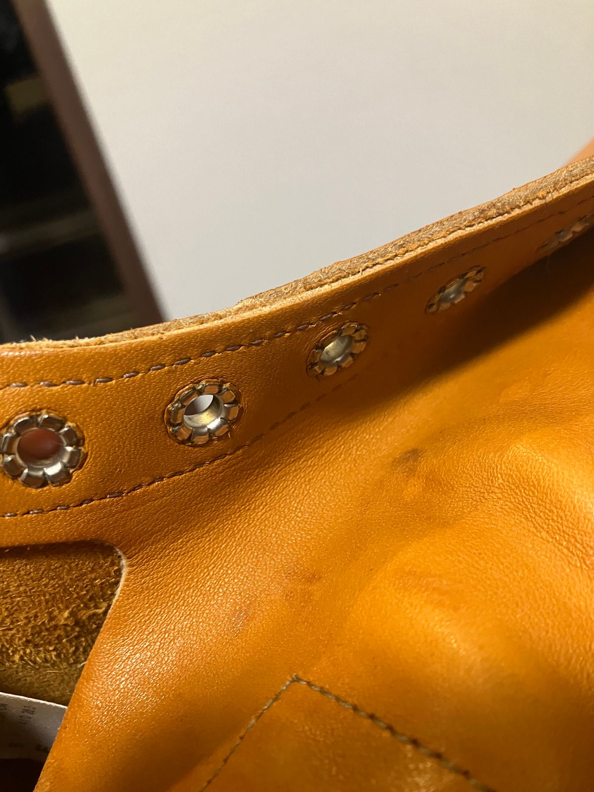Photo by maru on September 21, 2024 of the Red Wing 6-Inch Classic Moc in S.B. Foot Sequoia Gold Russet.