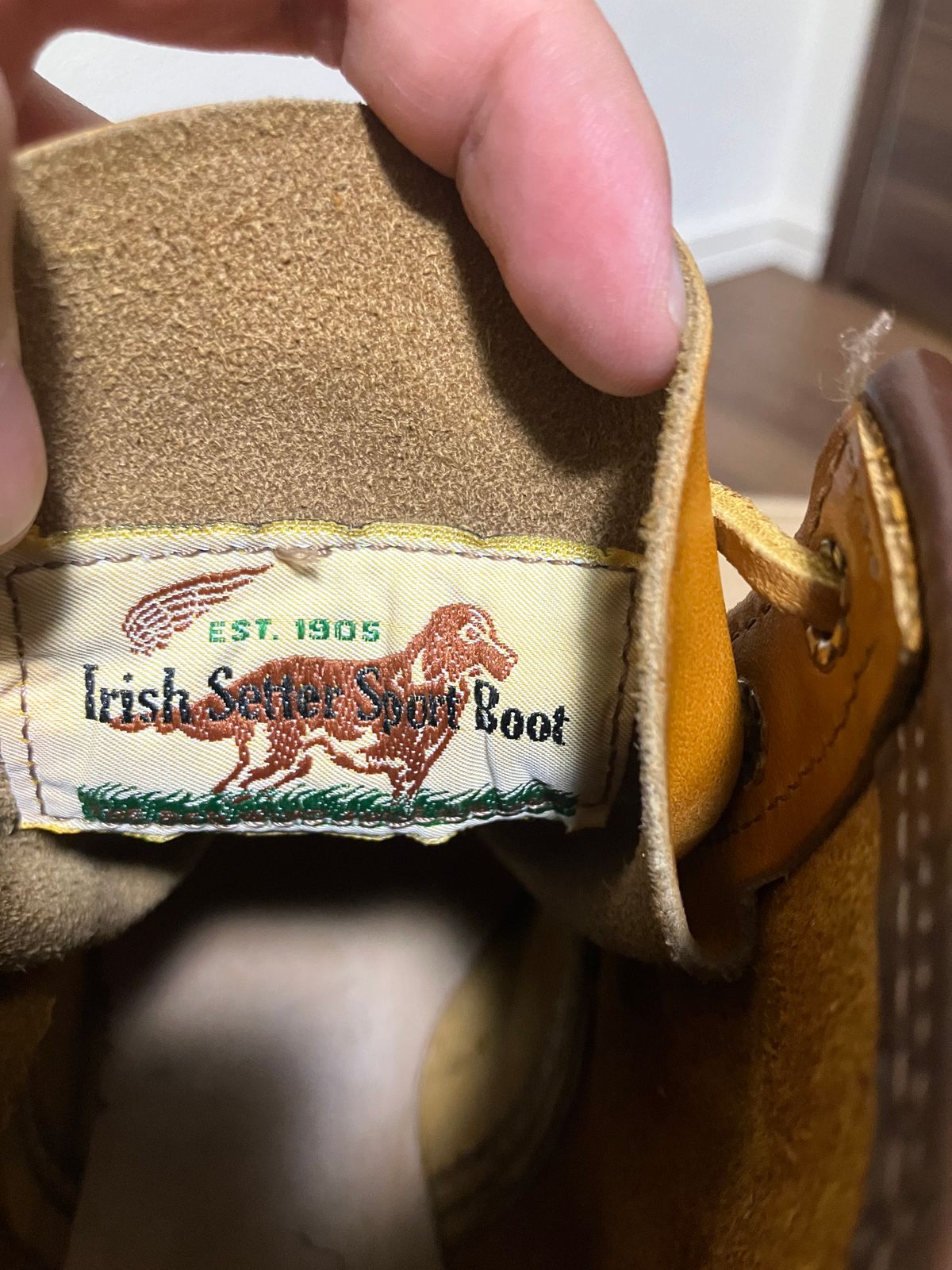 Photo by maru on September 20, 2024 of the Red Wing 6-Inch Classic Moc in S.B. Foot Sequoia Gold Russet.