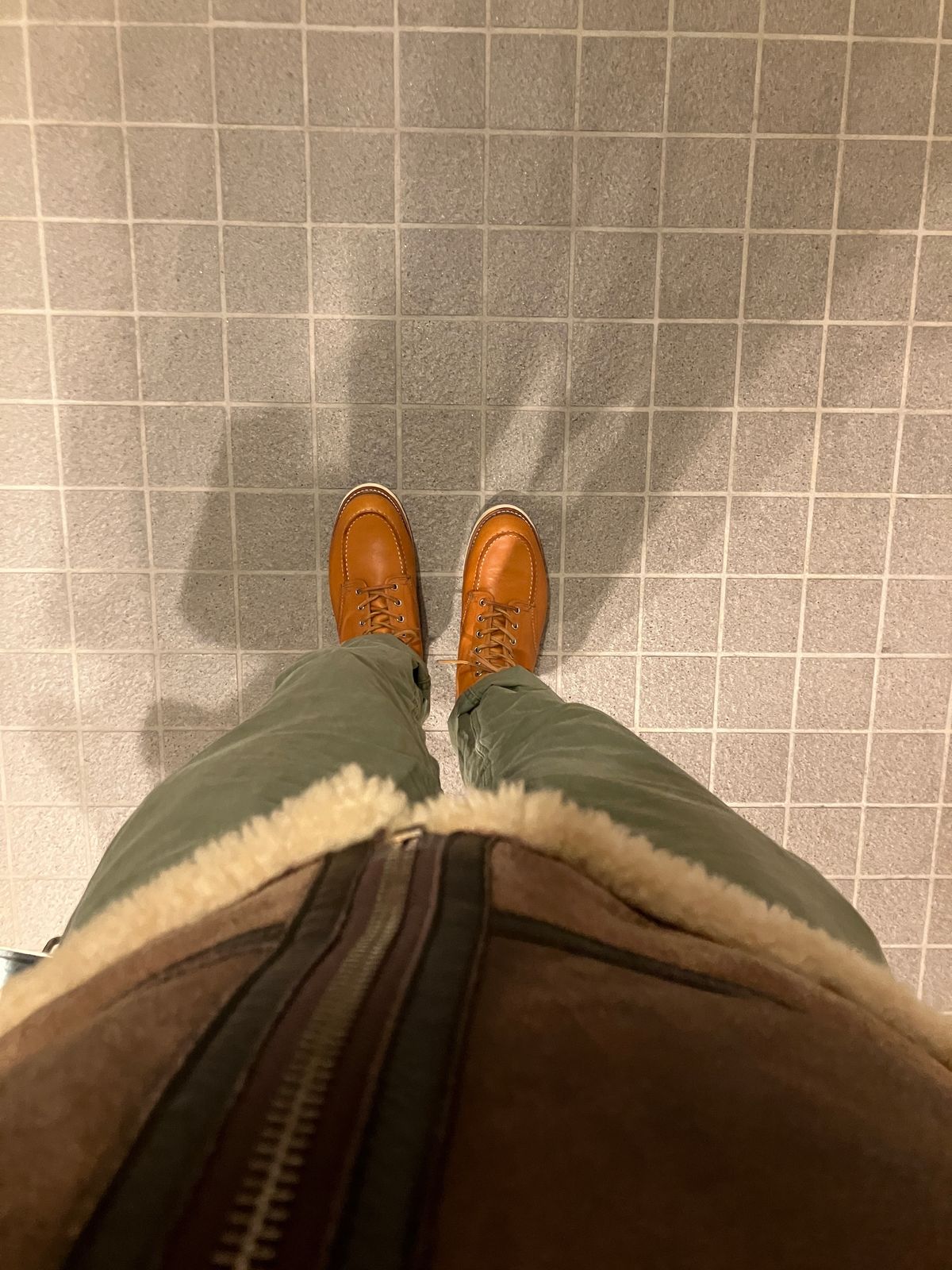 Photo by maru on December 15, 2024 of the Red Wing 6-Inch Classic Moc in S.B. Foot Sequoia Gold Russet.