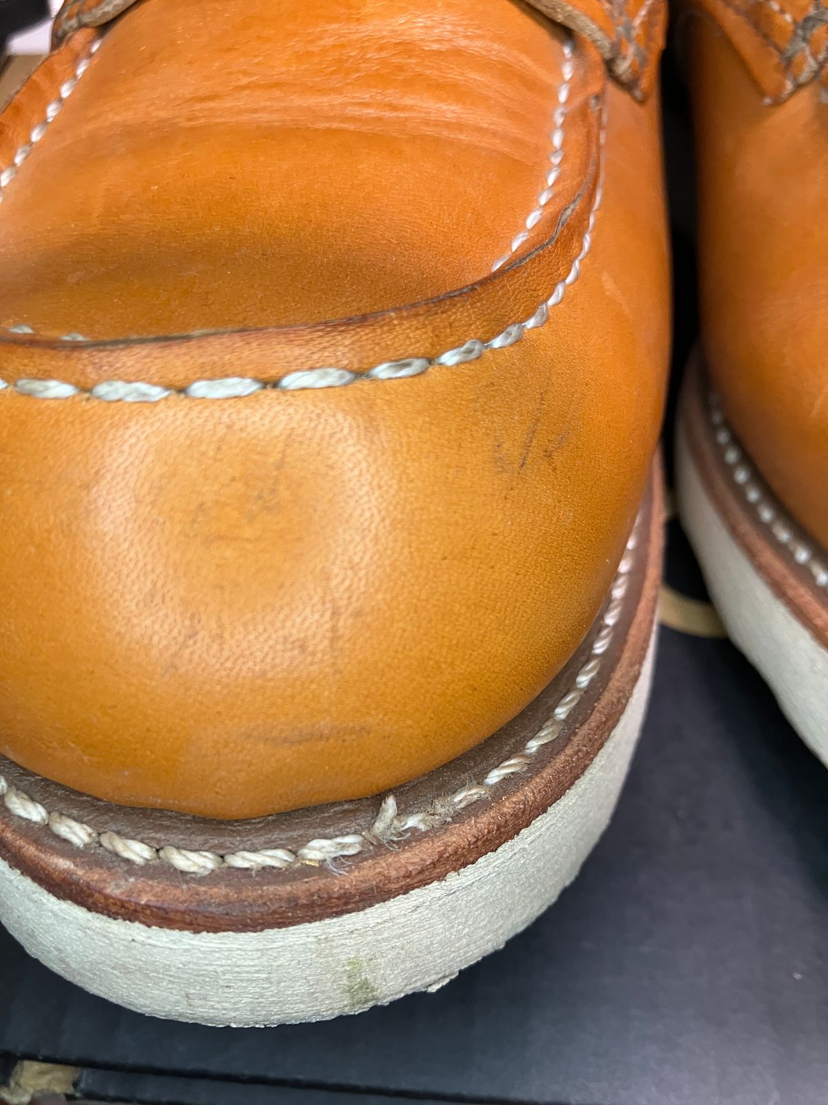 Photo by maru on January 13, 2025 of the Red Wing 6-Inch Classic Moc in S.B. Foot Sequoia Gold Russet.