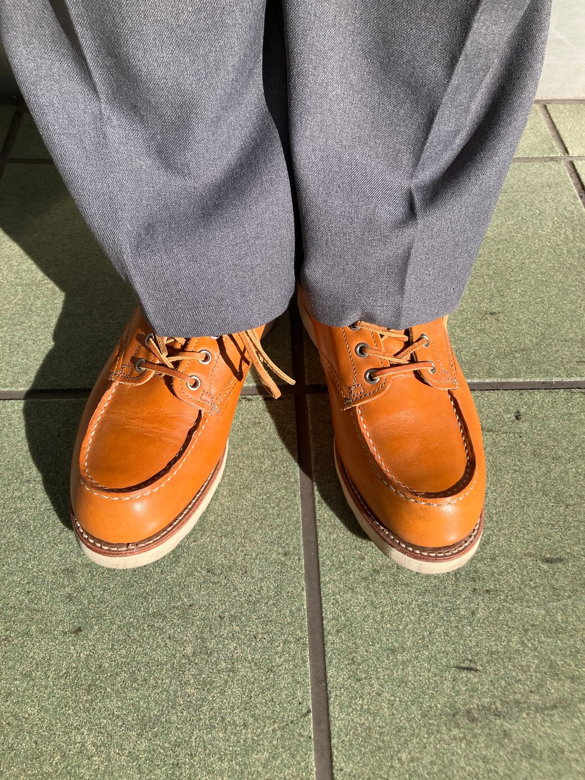 Photo by maru on February 5, 2025 of the Red Wing 6-Inch Classic Moc in S.B. Foot Sequoia Gold Russet.