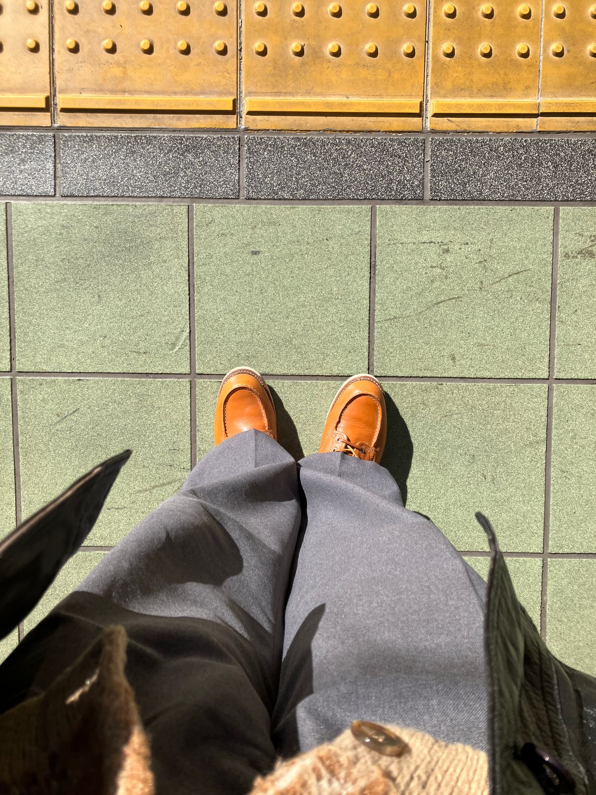 Photo by maru on February 19, 2025 of the Red Wing 6-Inch Classic Moc in S.B. Foot Sequoia Gold Russet.