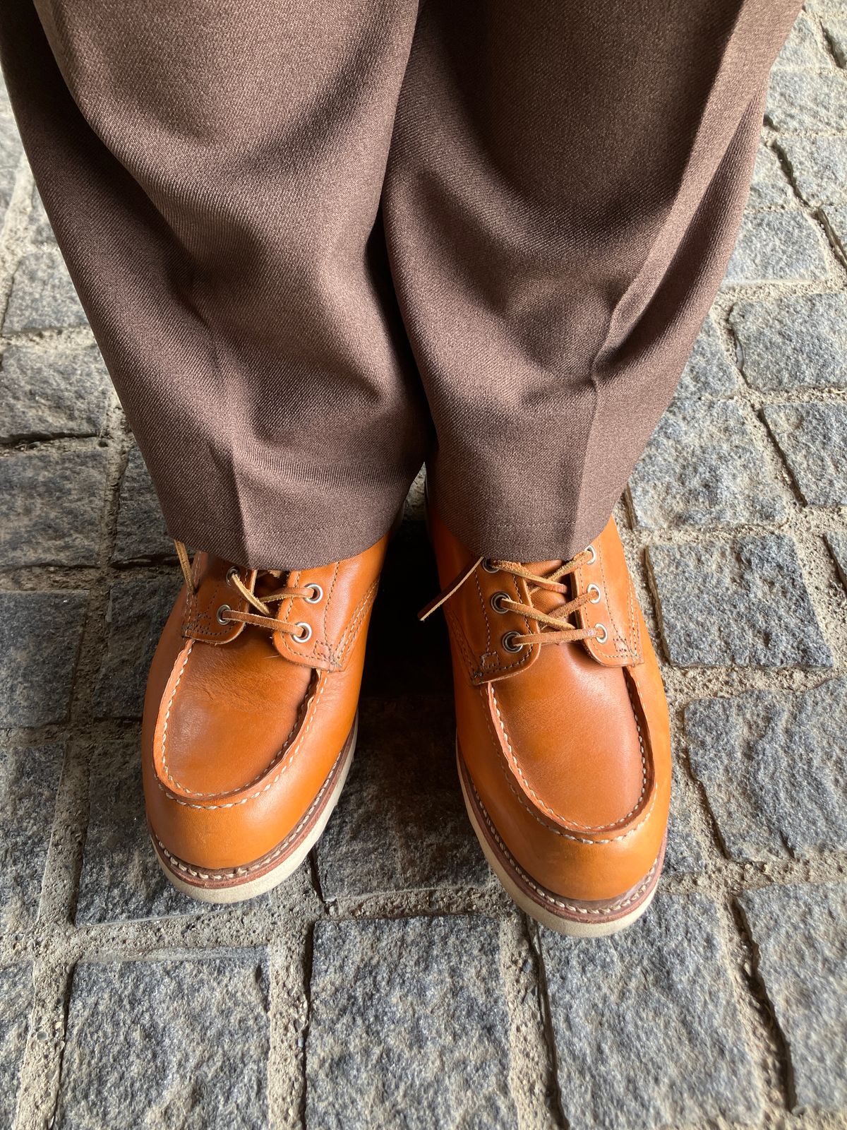 Photo by maru on April 7, 2025 of the Red Wing 6-Inch Classic Moc in S.B. Foot Sequoia Gold Russet.