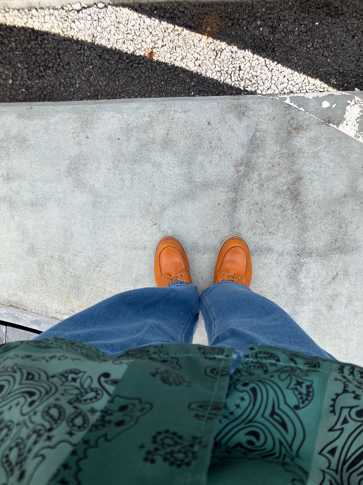 Photo by maru on July 12, 2025 of the Red Wing 6-Inch Classic Moc in S.B. Foot Sequoia Gold Russet.