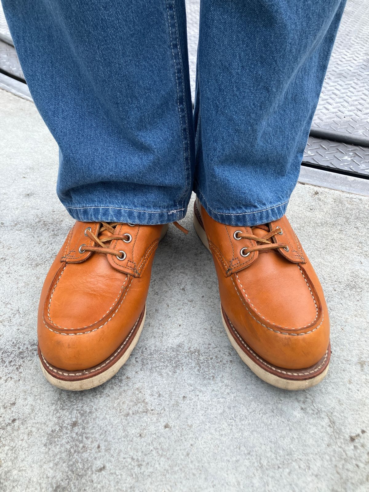 Photo by maru on July 12, 2025 of the Red Wing 6-Inch Classic Moc in S.B. Foot Sequoia Gold Russet.