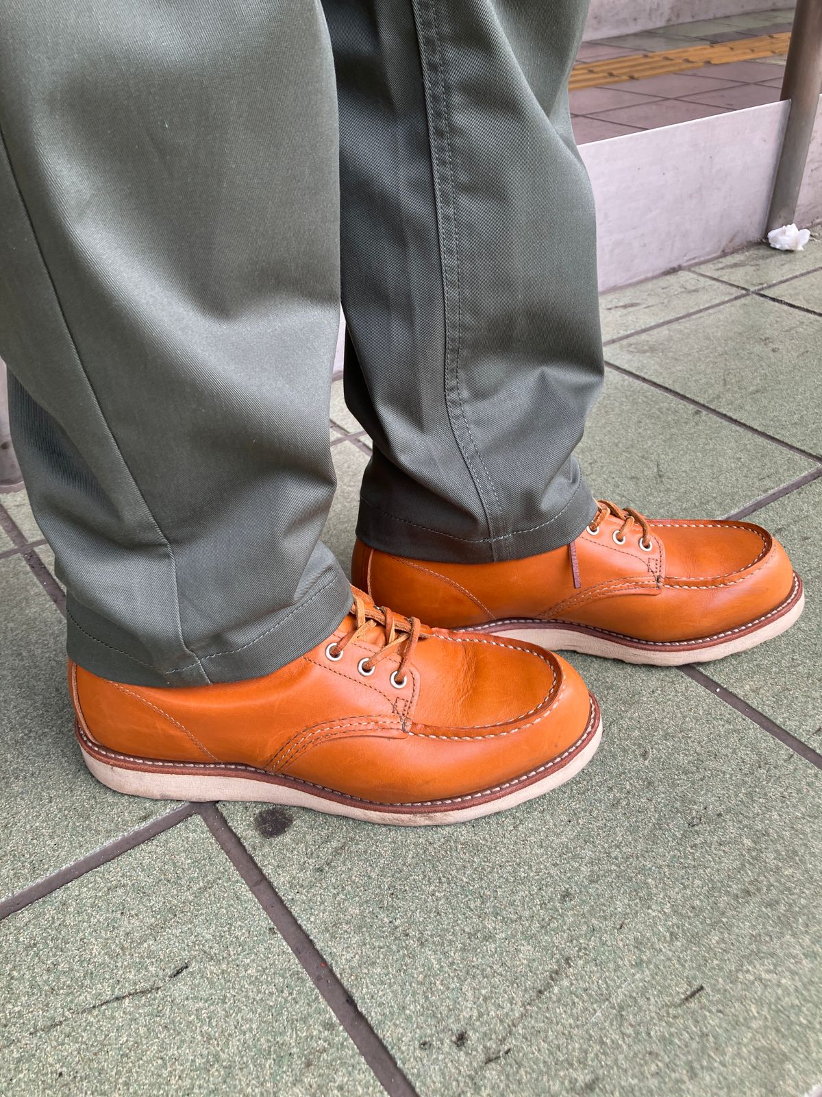 Photo by maru on July 3, 2025 of the Red Wing 6-Inch Classic Moc in S.B. Foot Sequoia Gold Russet.