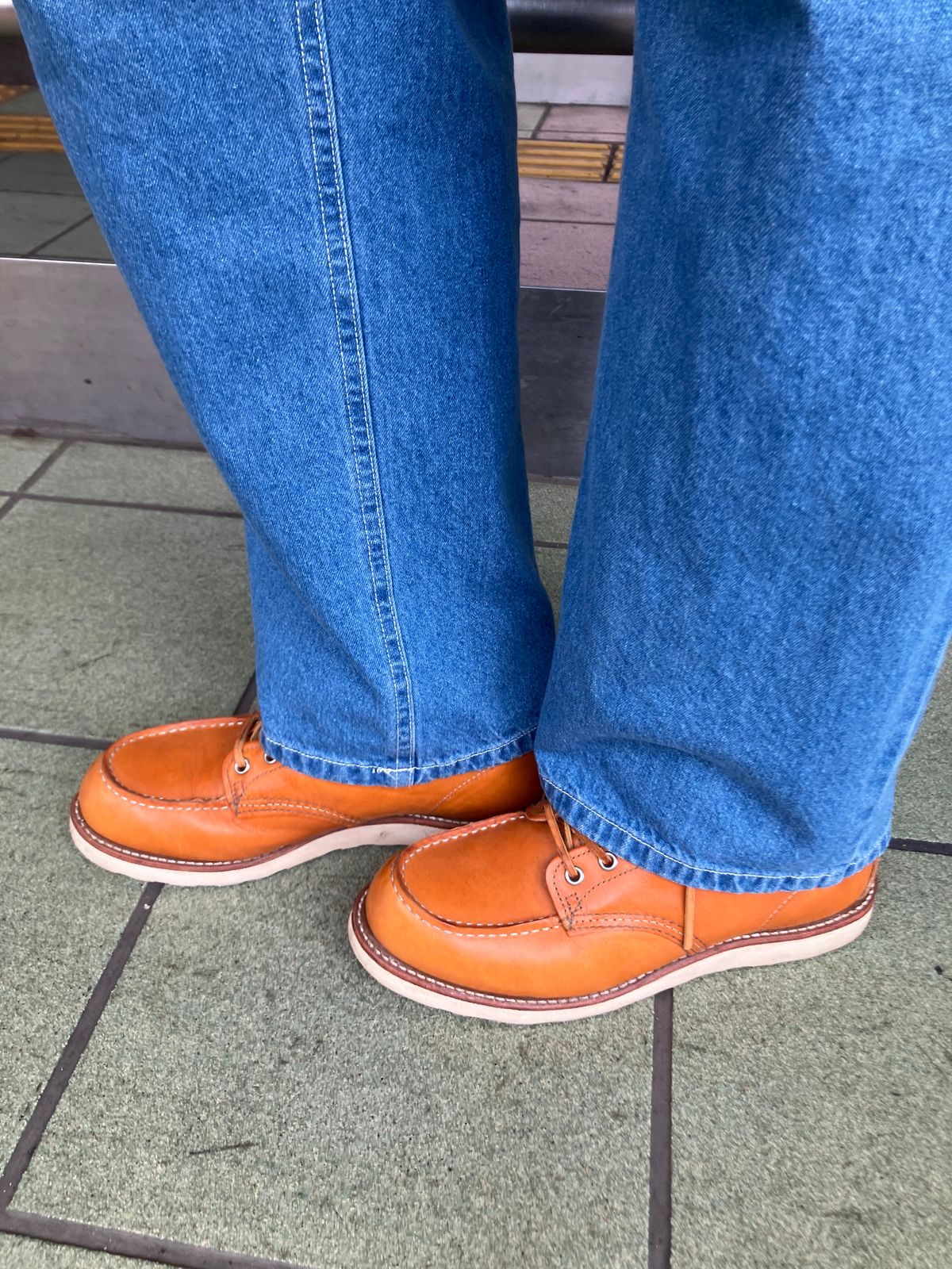 Photo by maru on August 7, 2025 of the Red Wing 6-Inch Classic Moc in S.B. Foot Sequoia Gold Russet.