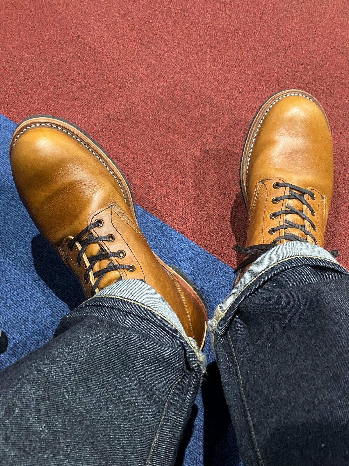 Photo by maru on December 21, 2024 of the Red Wing Beckman in S.B. Foot Chestnut Featherstone.