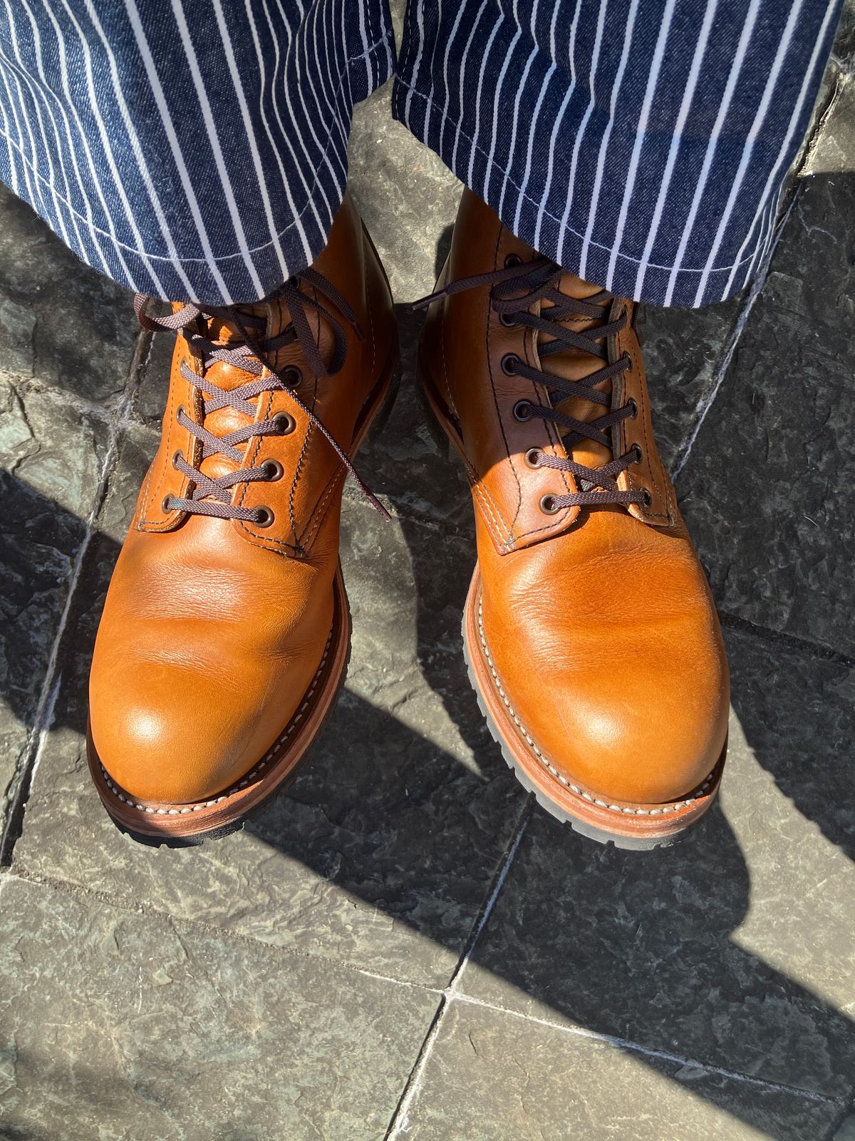 Photo by maru on January 11, 2025 of the Red Wing Beckman in S.B. Foot Chestnut Featherstone.
