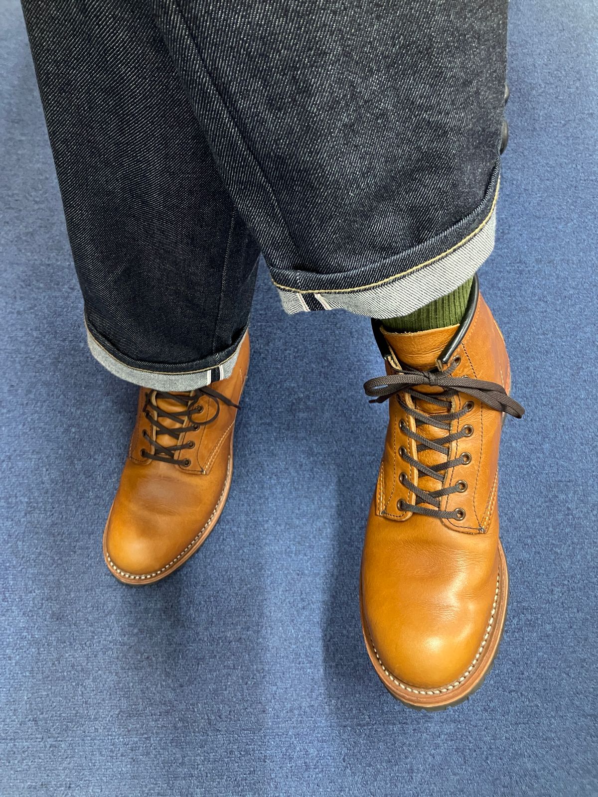 Photo by maru on December 21, 2024 of the Red Wing Beckman in S.B. Foot Chestnut Featherstone.