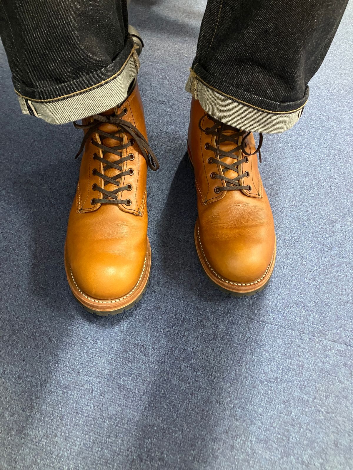 Photo by maru on December 21, 2024 of the Red Wing Beckman in S.B. Foot Chestnut Featherstone.