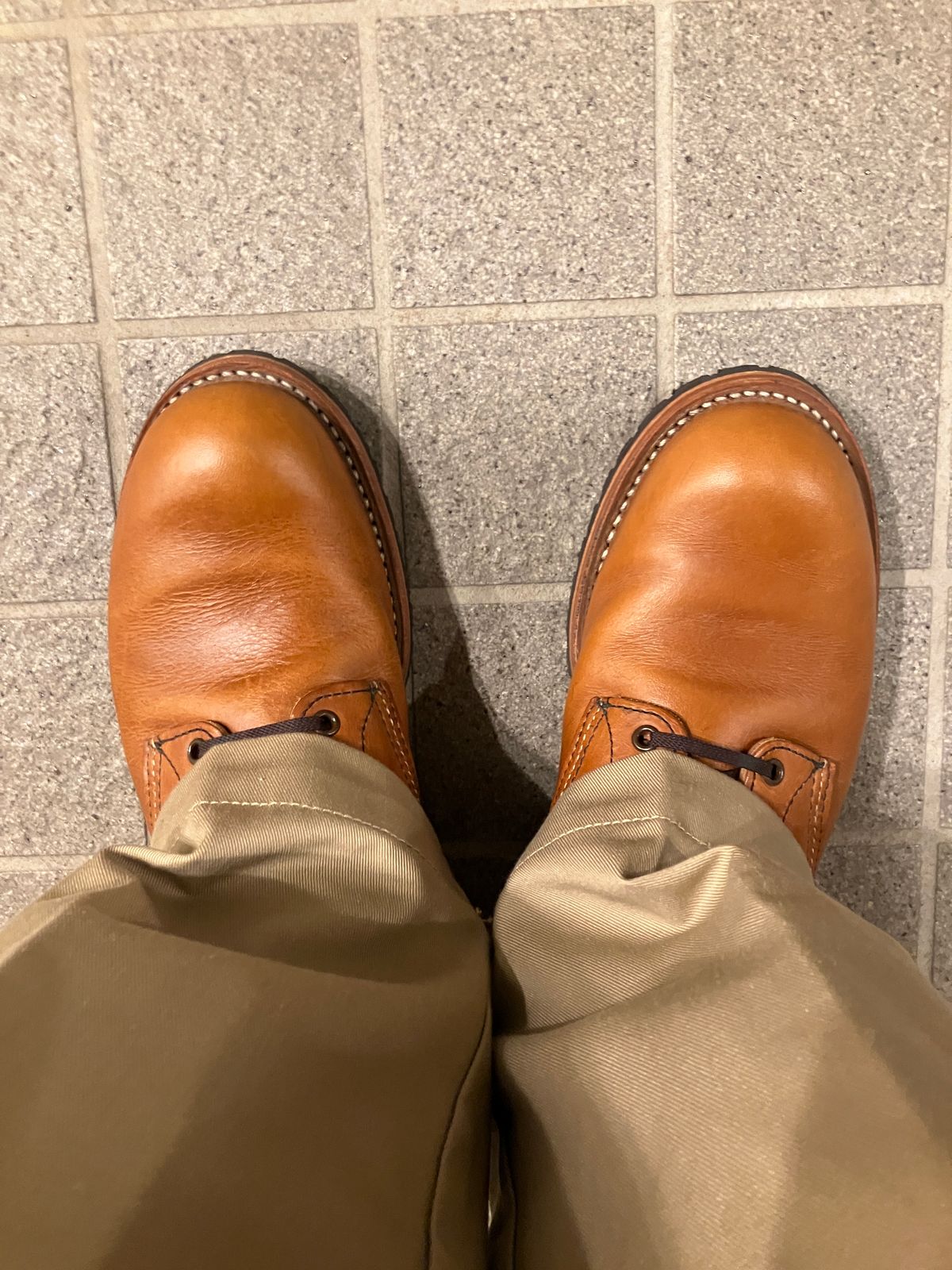 Photo by maru on January 23, 2025 of the Red Wing Beckman in S.B. Foot Chestnut Featherstone.