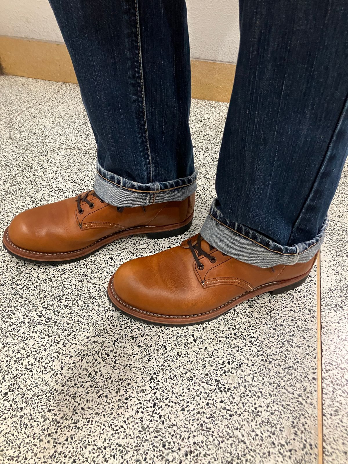 Photo by maru on January 25, 2025 of the Red Wing Beckman in S.B. Foot Chestnut Featherstone.