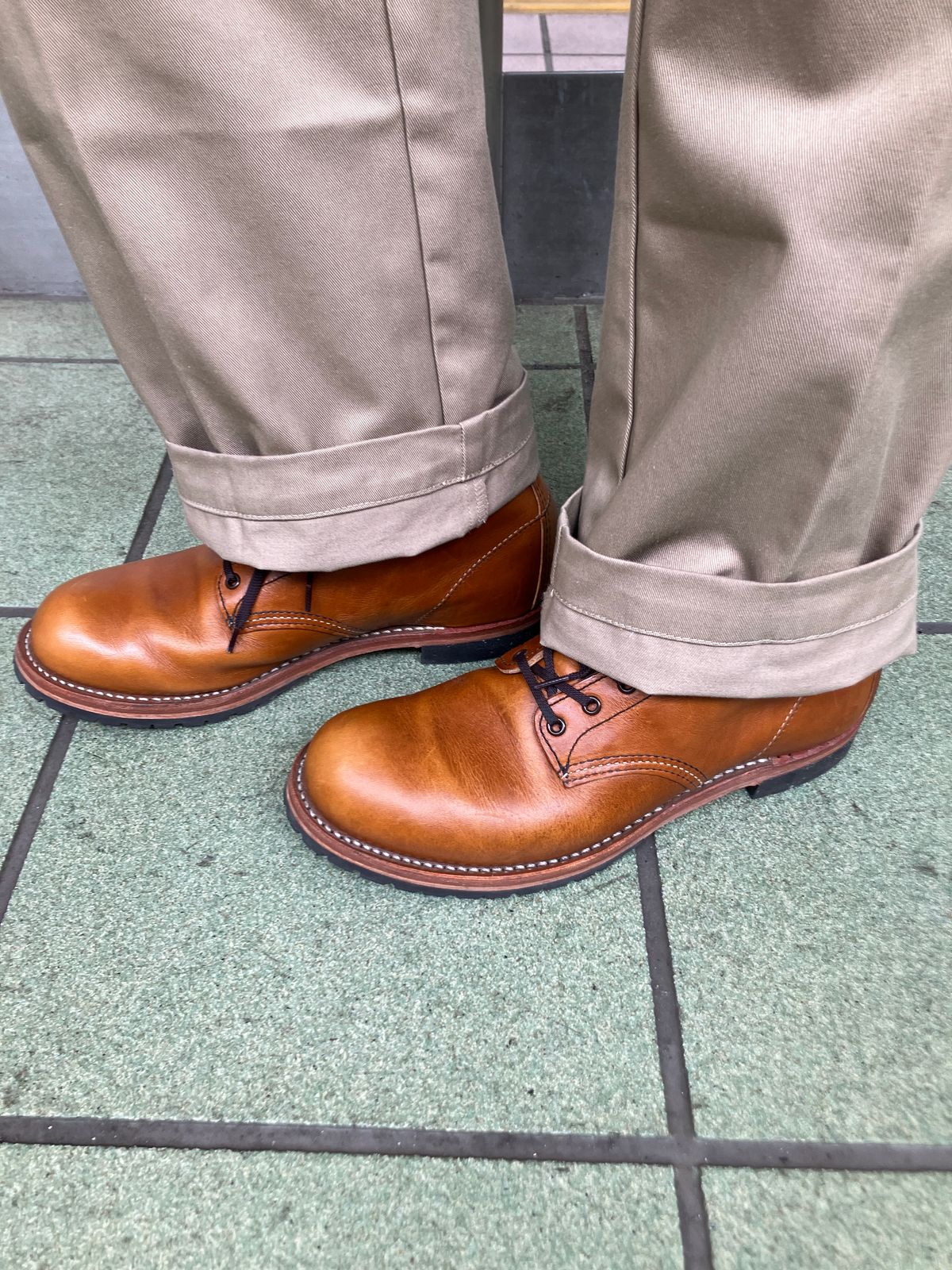 Photo by maru on March 31, 2025 of the Red Wing Beckman in S.B. Foot Chestnut Featherstone.