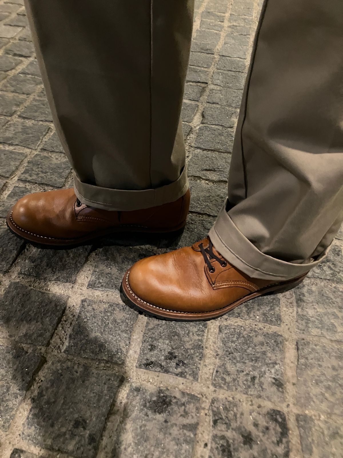 Photo by maru on April 10, 2025 of the Red Wing Beckman in S.B. Foot Chestnut Featherstone.