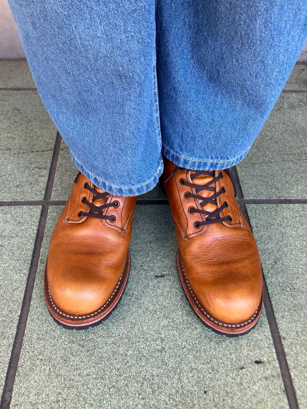 Photo by maru on April 16, 2025 of the Red Wing Beckman in S.B. Foot Chestnut Featherstone.