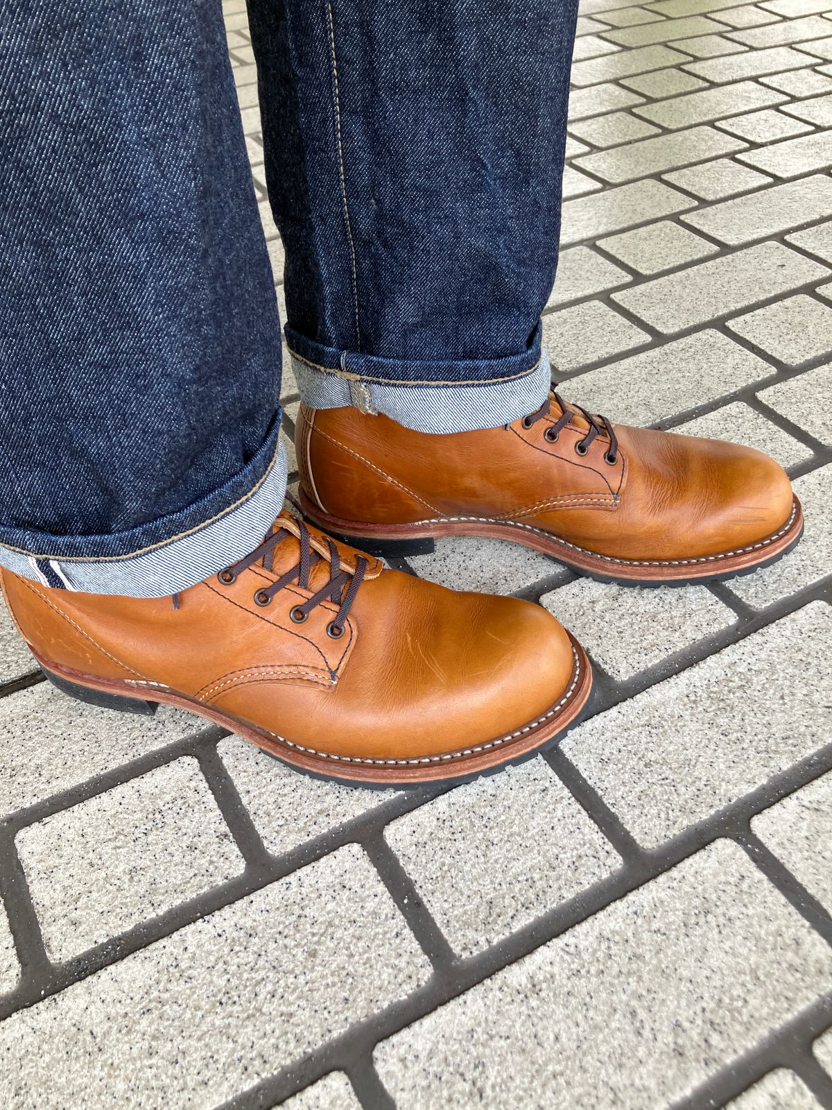 Photo by maru on May 11, 2025 of the Red Wing Beckman in S.B. Foot Chestnut Featherstone.