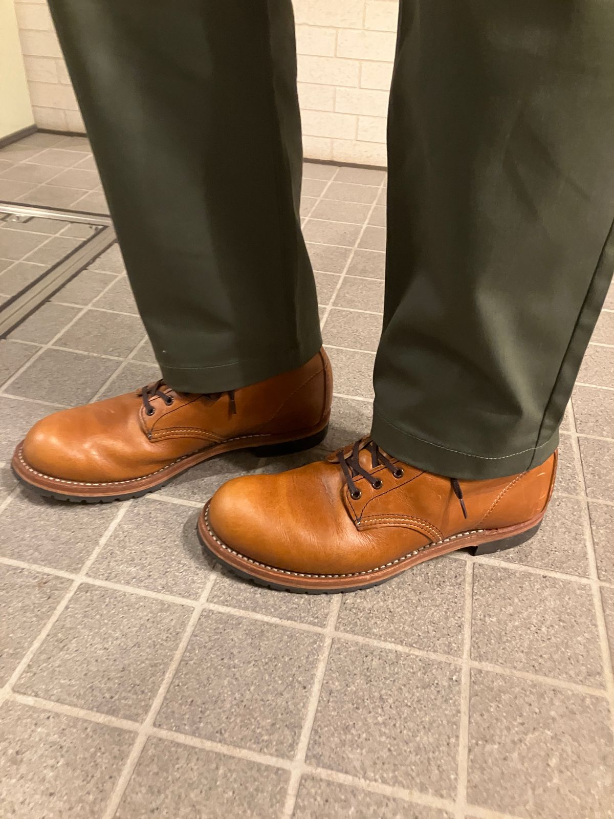 Photo by maru on May 15, 2025 of the Red Wing Beckman in S.B. Foot Chestnut Featherstone.