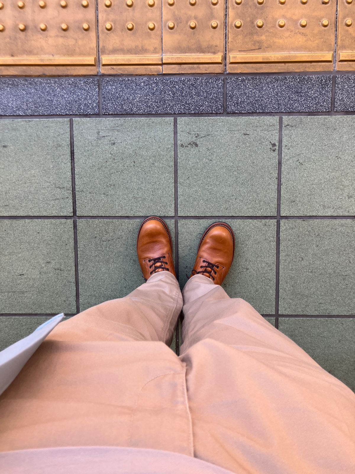 Photo by maru on April 30, 2025 of the Red Wing Beckman in S.B. Foot Chestnut Featherstone.