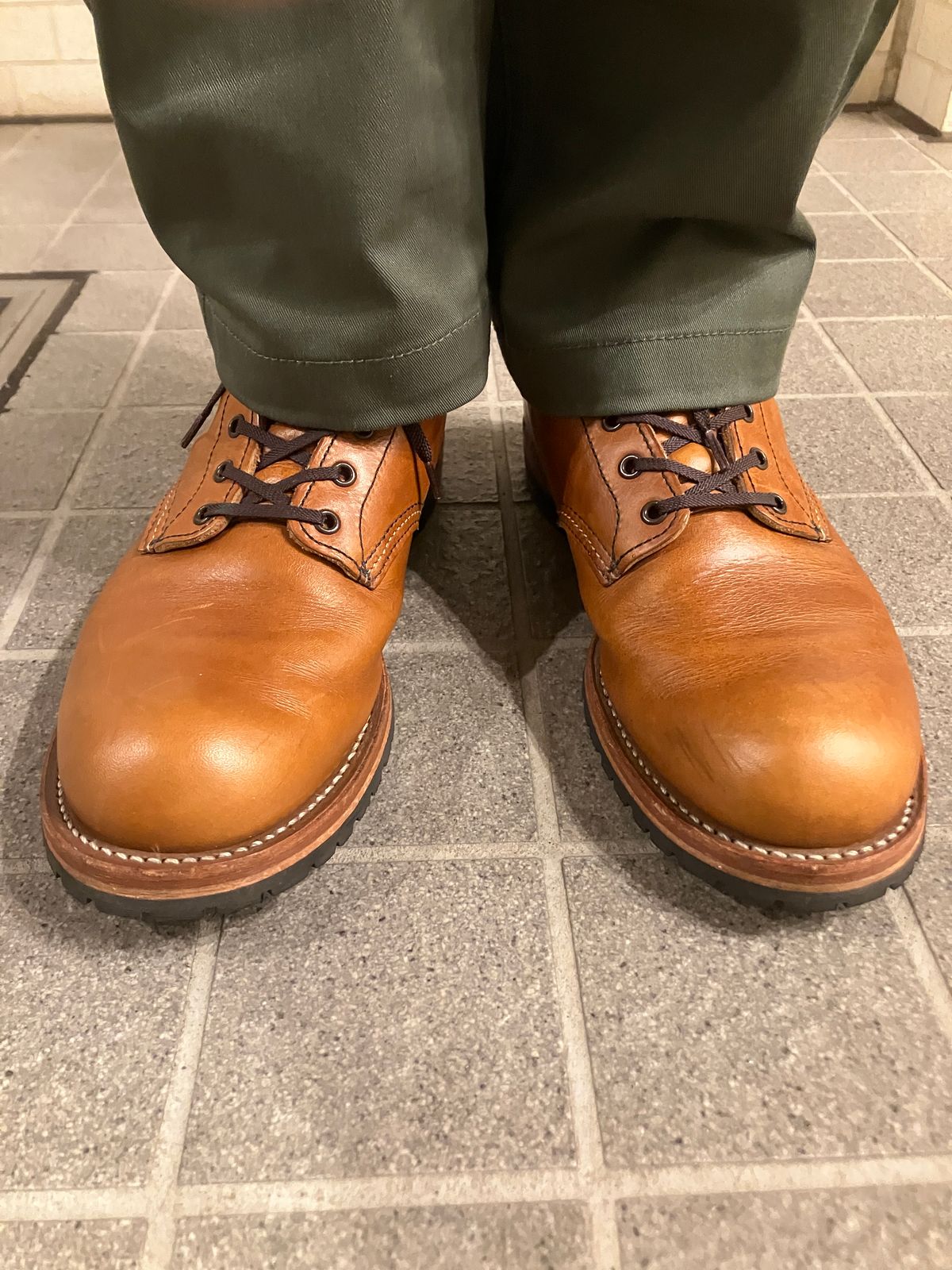 Photo by maru on June 19, 2025 of the Red Wing Beckman in S.B. Foot Chestnut Featherstone.