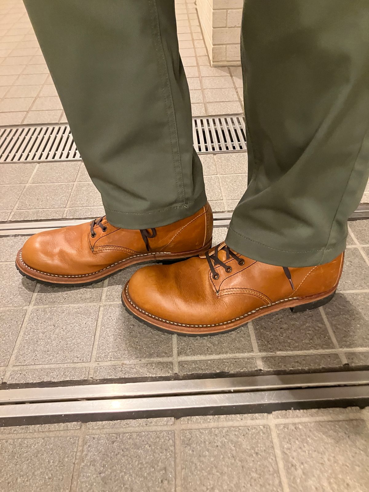 Photo by maru on June 27, 2025 of the Red Wing Beckman in S.B. Foot Chestnut Featherstone.