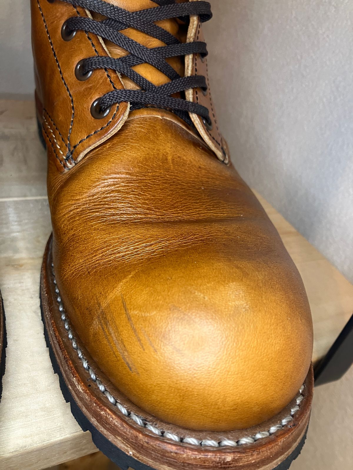 Photo by maru on July 4, 2025 of the Red Wing Beckman in S.B. Foot Chestnut Featherstone.