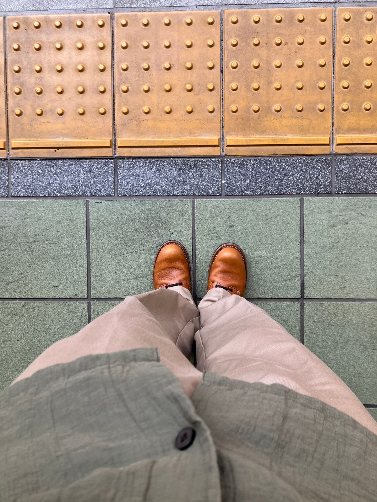 Photo by maru on August 6, 2025 of the Red Wing Beckman in S.B. Foot Chestnut Featherstone.