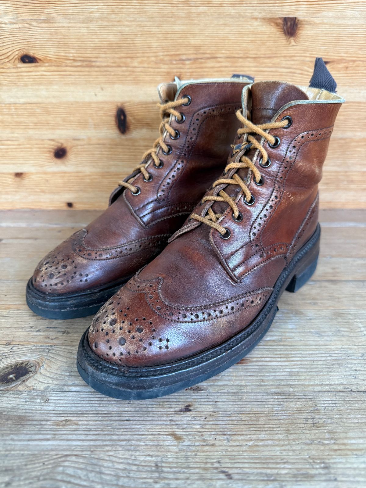 Photo by sethchenko on January 5, 2026 of the Tricker's Stepy Brogue Boot in Cafe Burnished Calf.