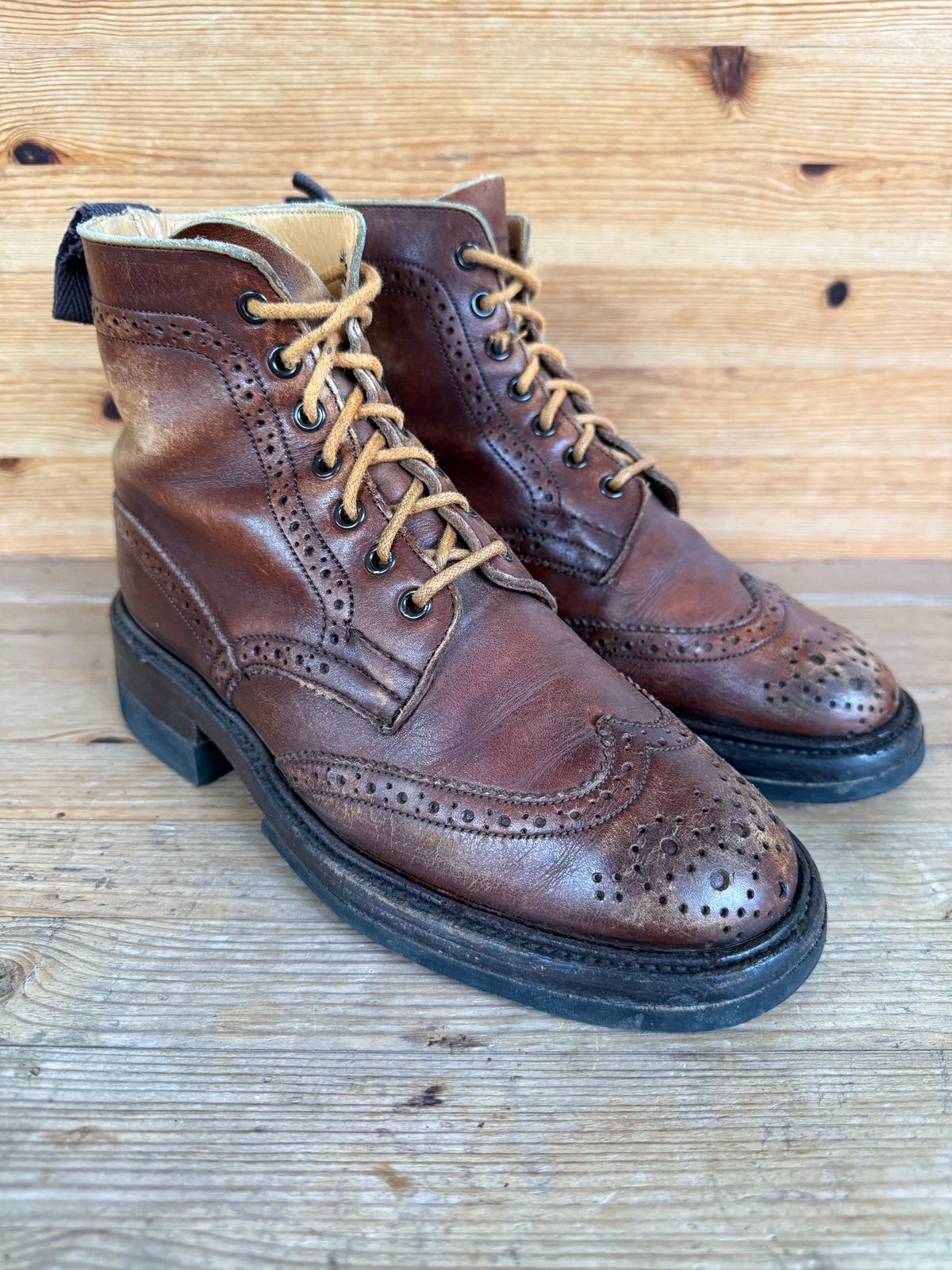 Photo by sethchenko on January 5, 2026 of the Tricker's Stepy Brogue Boot in Cafe Burnished Calf.