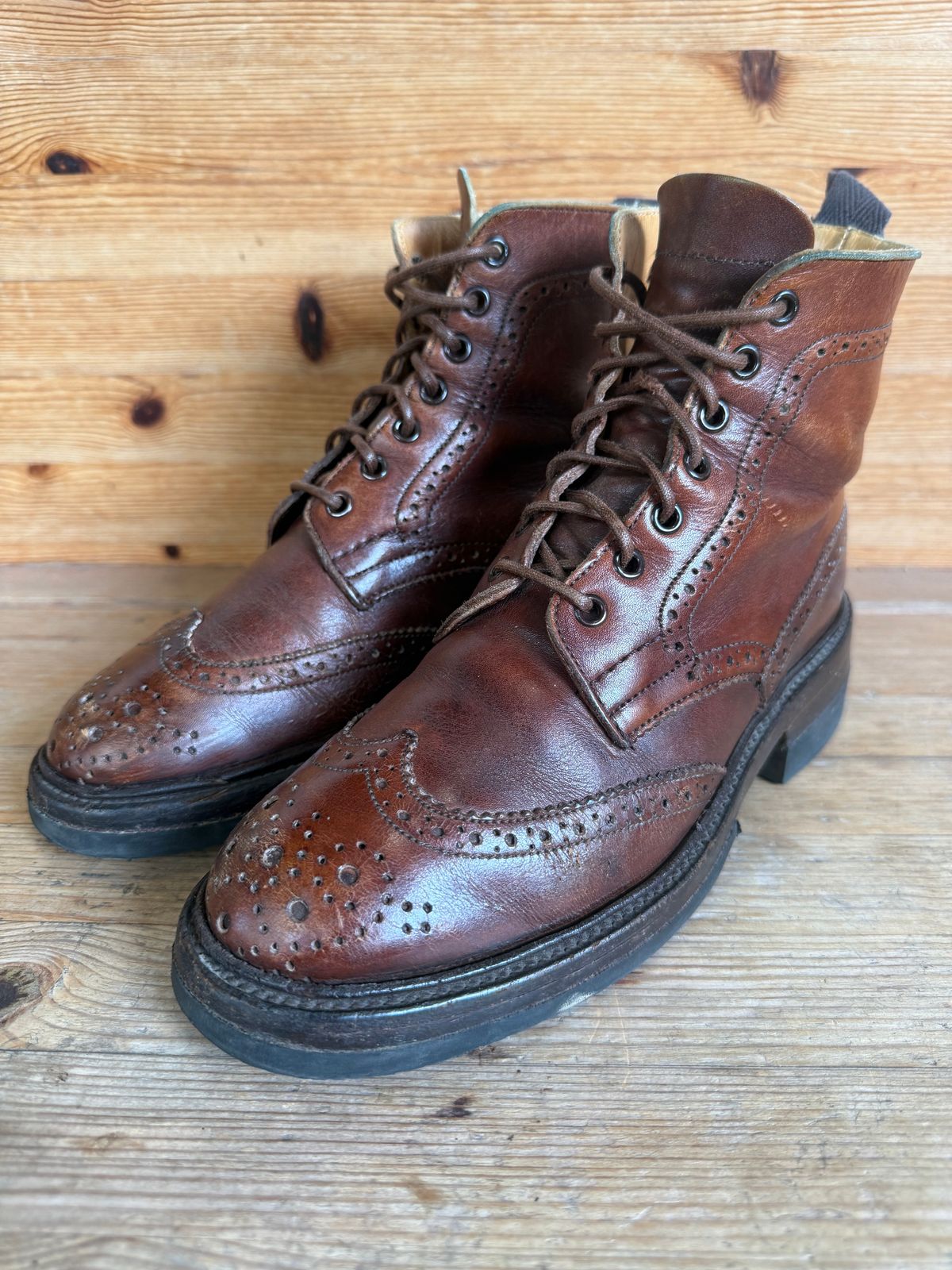Photo by sethchenko on February 2, 2026 of the Tricker's Stepy Brogue Boot in Cafe Burnished Calf.