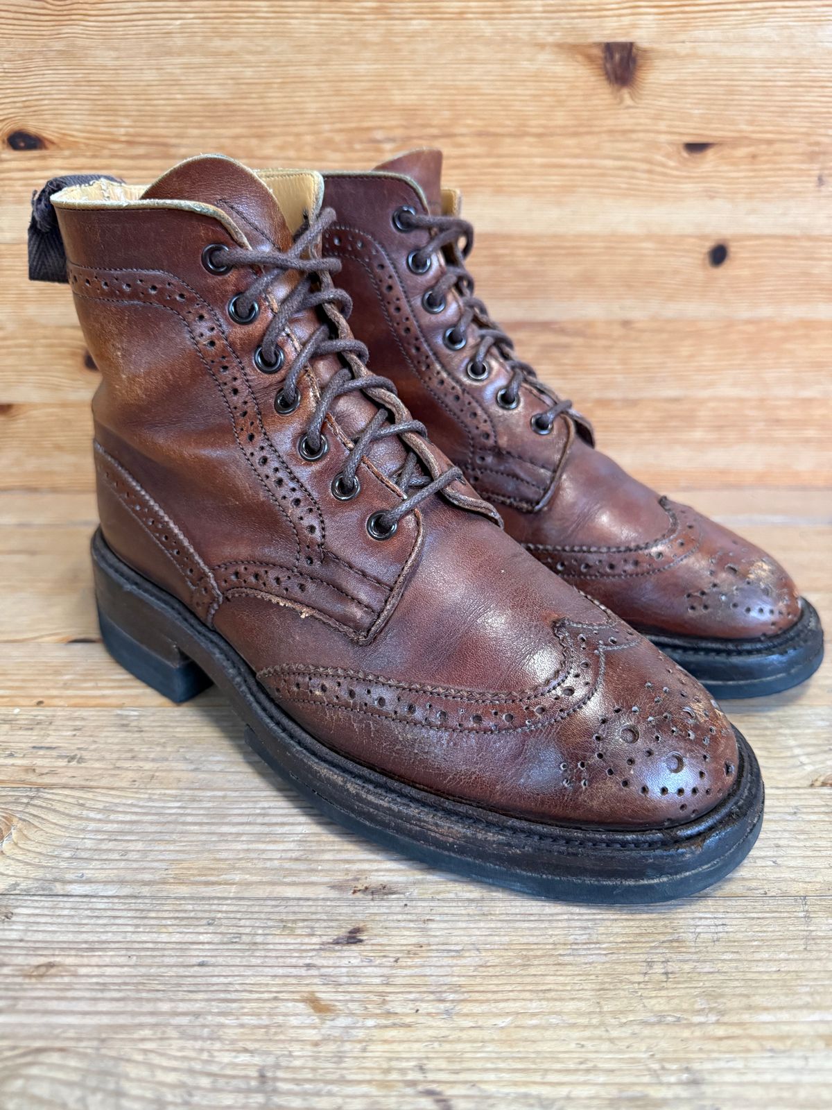 Photo by sethchenko on March 4, 2026 of the Tricker's Stepy Brogue Boot in Cafe Burnished Calf.