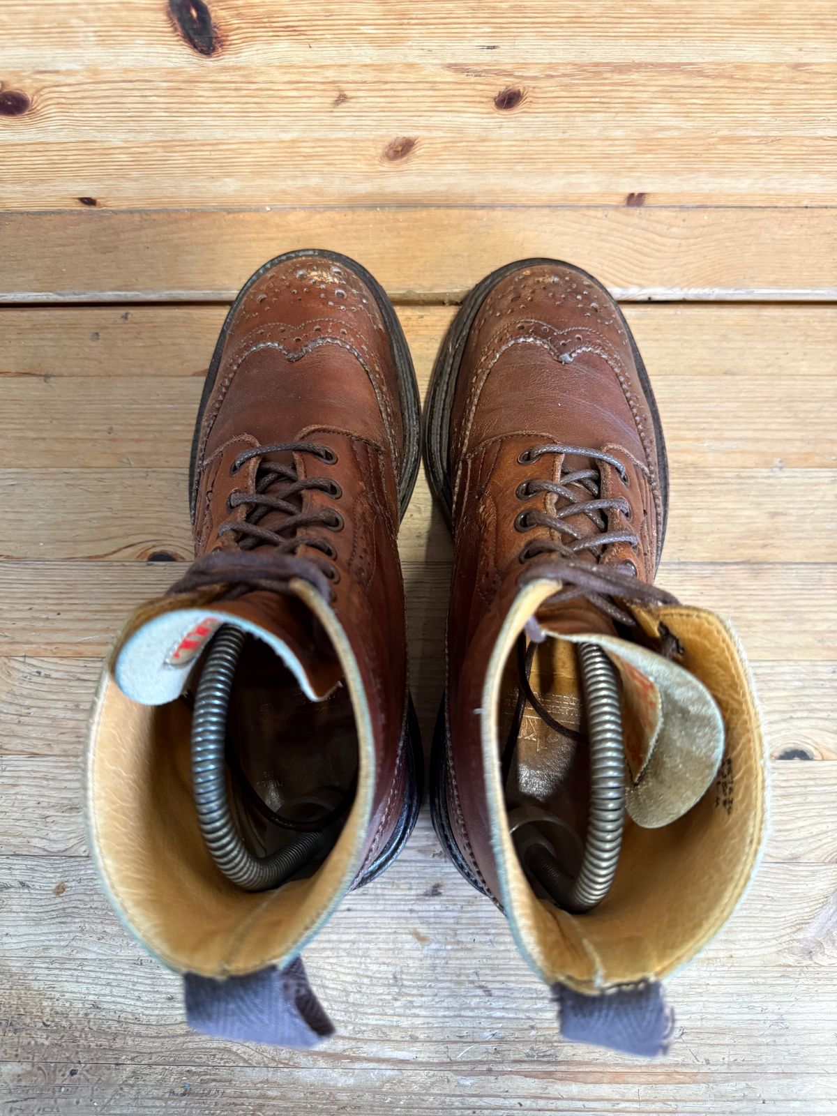 Photo by sethchenko on March 4, 2026 of the Tricker's Stepy Brogue Boot in Cafe Burnished Calf.
