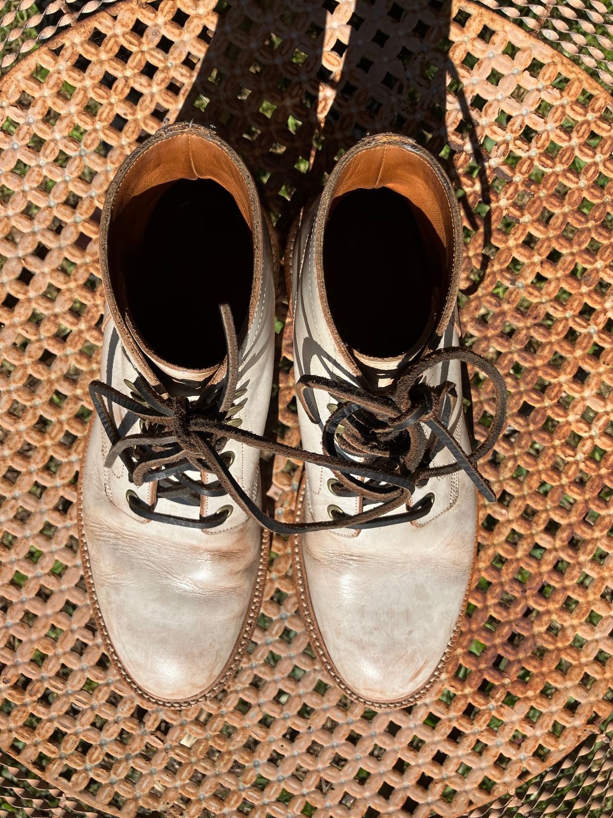 Photo by idestroyboots on January 12, 2025 of the Grant Stone Diesel Boot in Conceria Walpier Ghost Buttero.