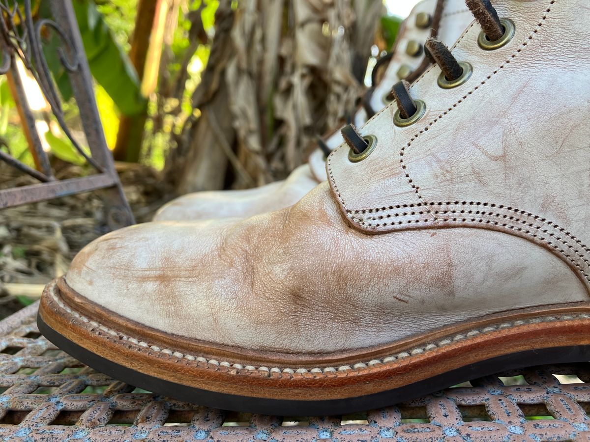 Photo by idestroyboots on February 12, 2025 of the Grant Stone Diesel Boot in Conceria Walpier Ghost Buttero.