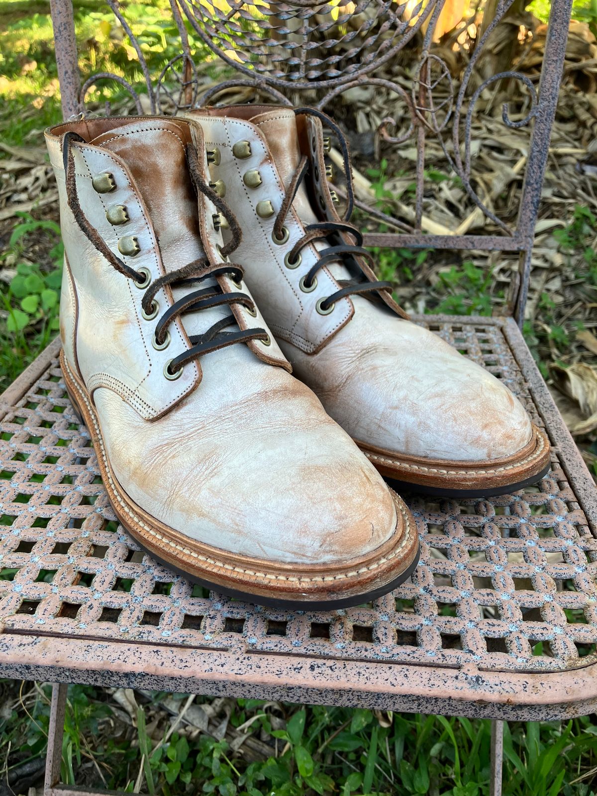 Photo by idestroyboots on February 12, 2025 of the Grant Stone Diesel Boot in Conceria Walpier Ghost Buttero.
