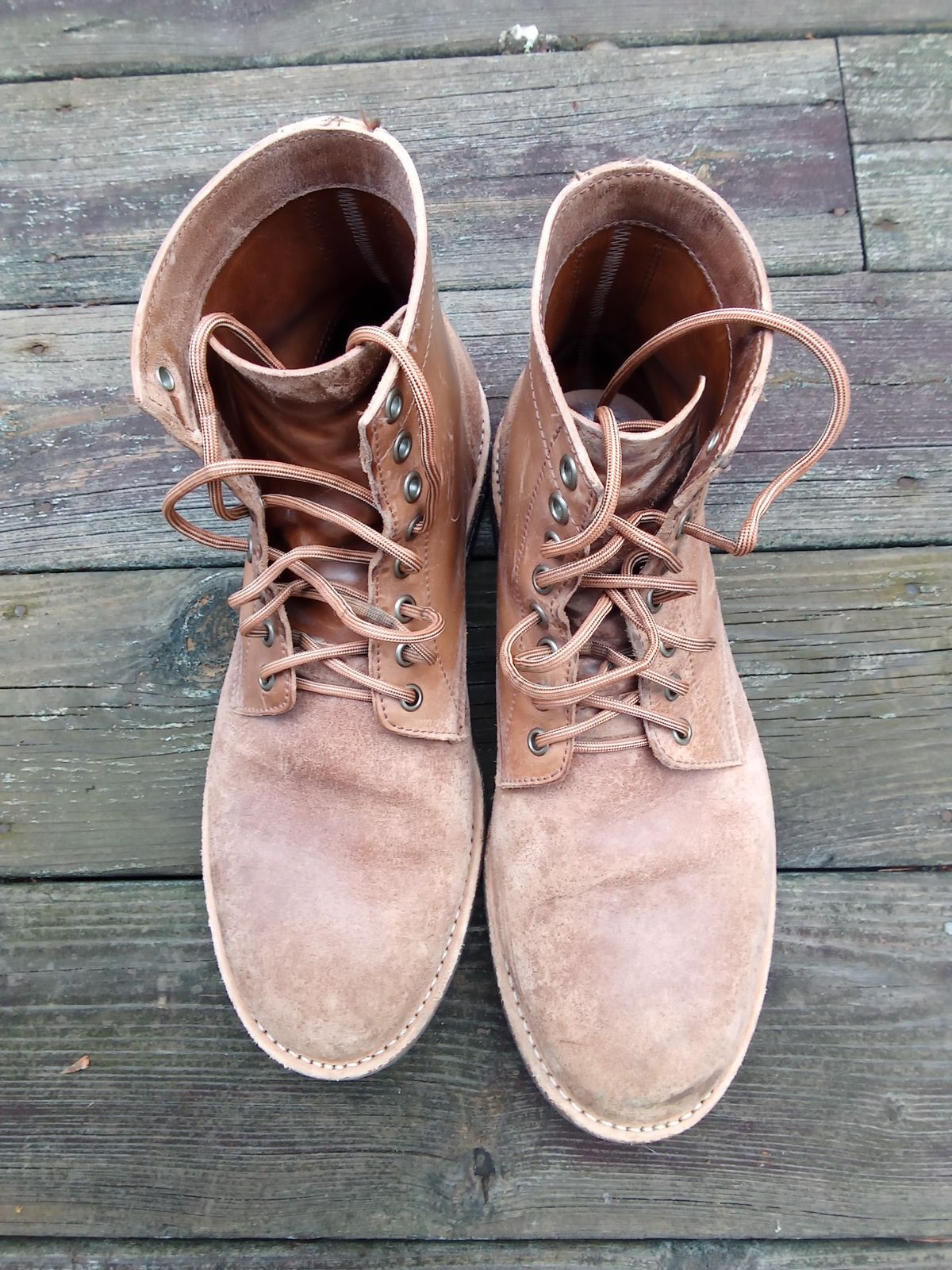 Photo by drew_gruff on November 1, 2024 of the Oak Street Bootmakers Trench Boot in Maryam Muschio Cavallo.
