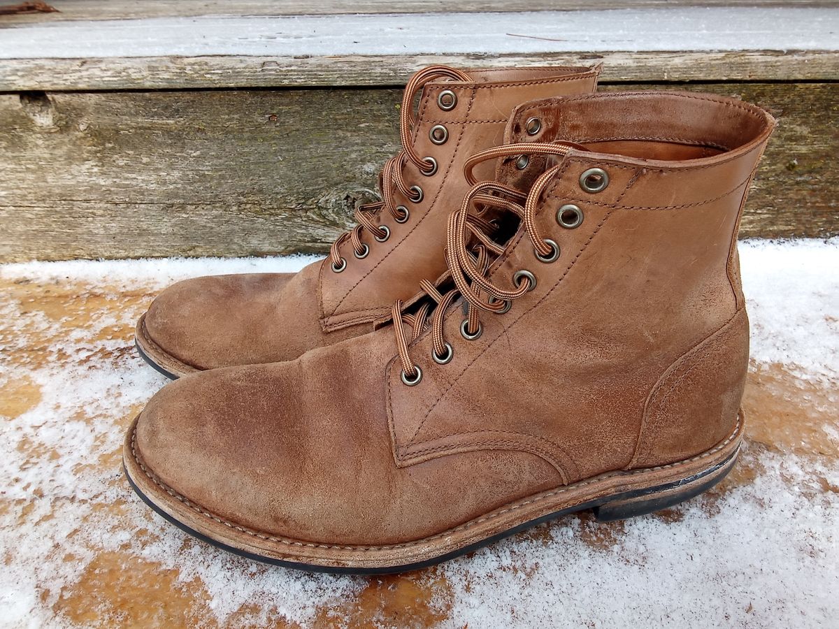 Photo by drew_gruff on March 2, 2025 of the Oak Street Bootmakers Trench Boot in Maryam Muschio Cavallo.