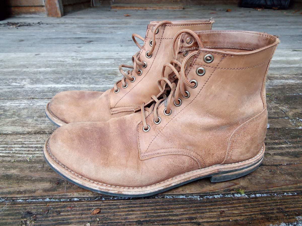 Photo by drew_gruff on April 2, 2025 of the Oak Street Bootmakers Trench Boot in Maryam Muschio Cavallo.