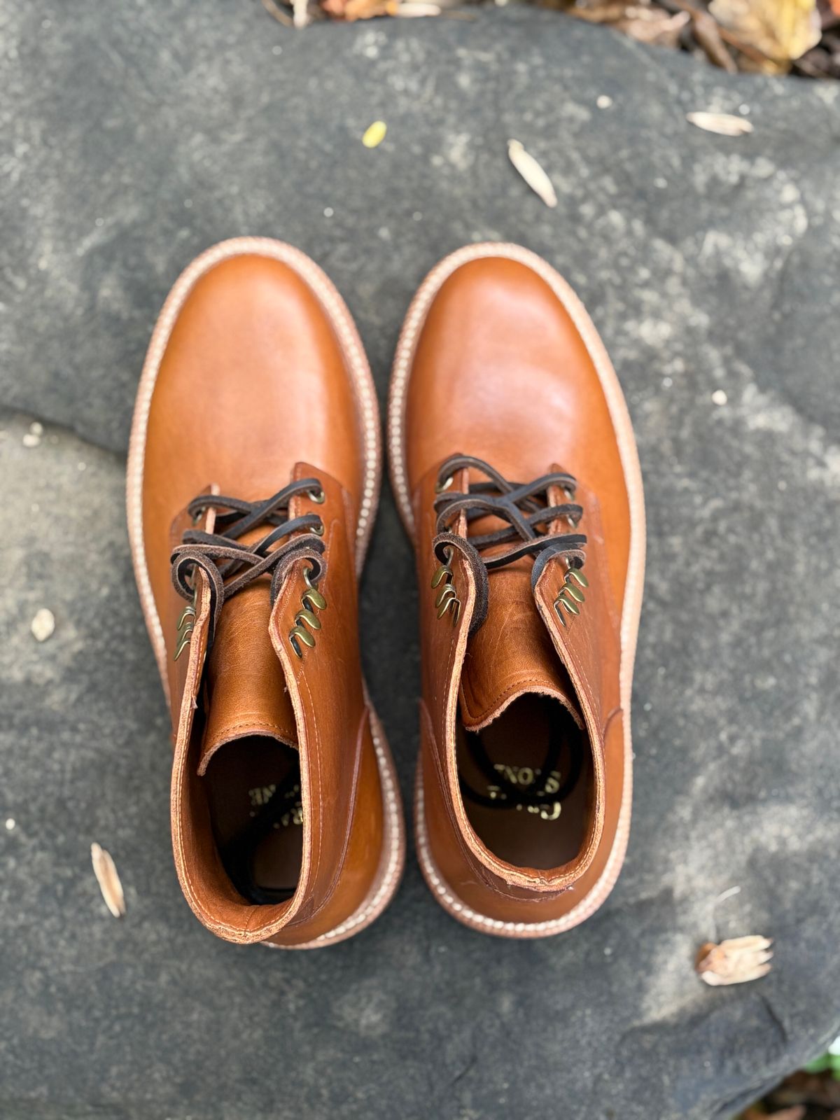 Photo by glassesRo on October 28, 2025 of the Grant Stone Diesel Boot in Badalassi Carlo Saddle Tan Minerva.