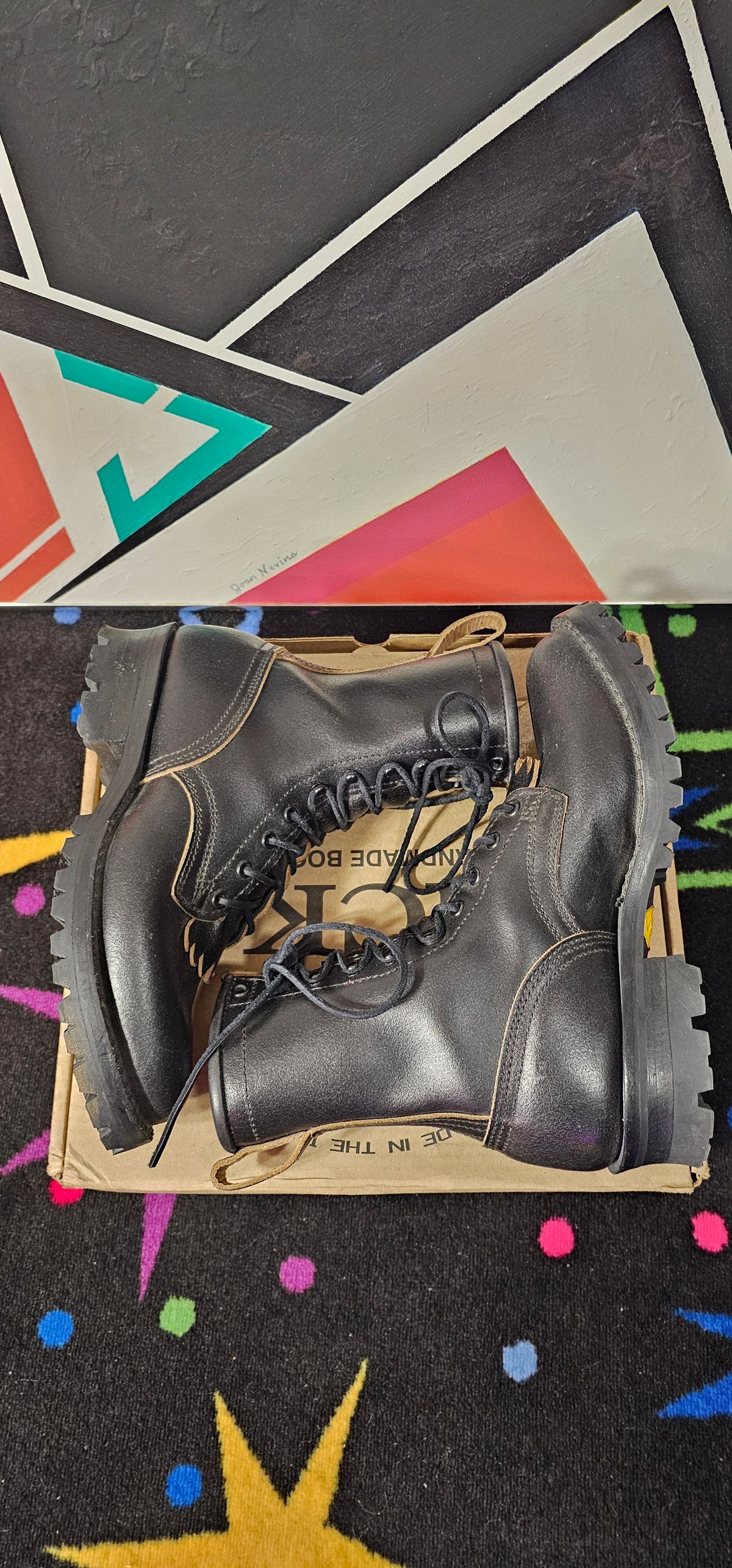 Photo by superkirbz13 on December 5, 2024 of the Nicks MTO in Horween Black Waxed Flesh.
