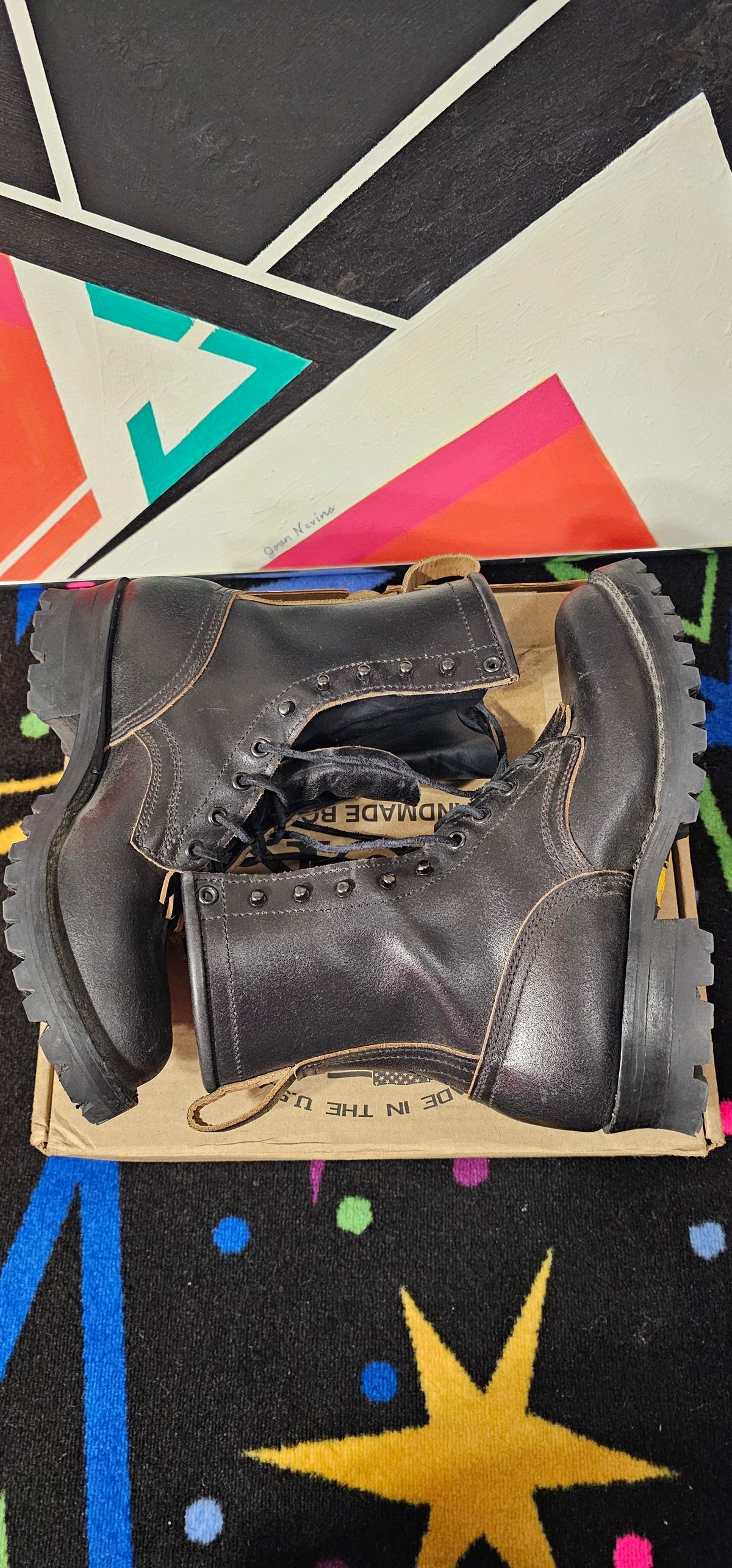 Photo by superkirbz13 on January 5, 2025 of the Nicks MTO in Horween Black Waxed Flesh.