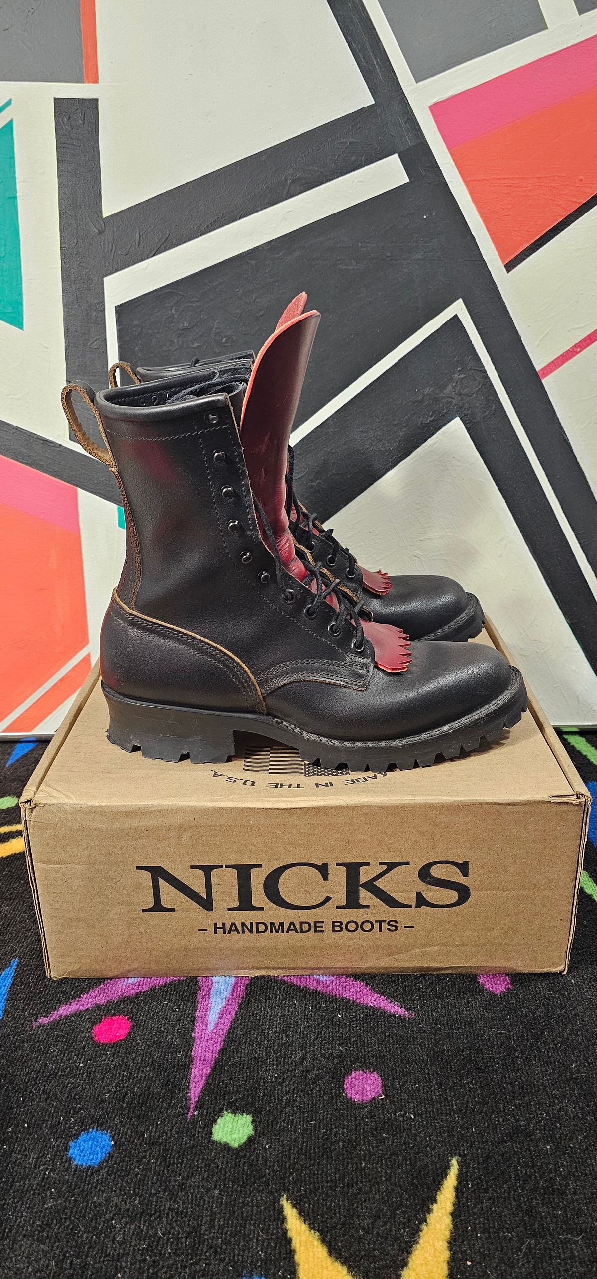 Photo by superkirbz13 on February 6, 2025 of the Nicks MTO in Horween Black Waxed Flesh.