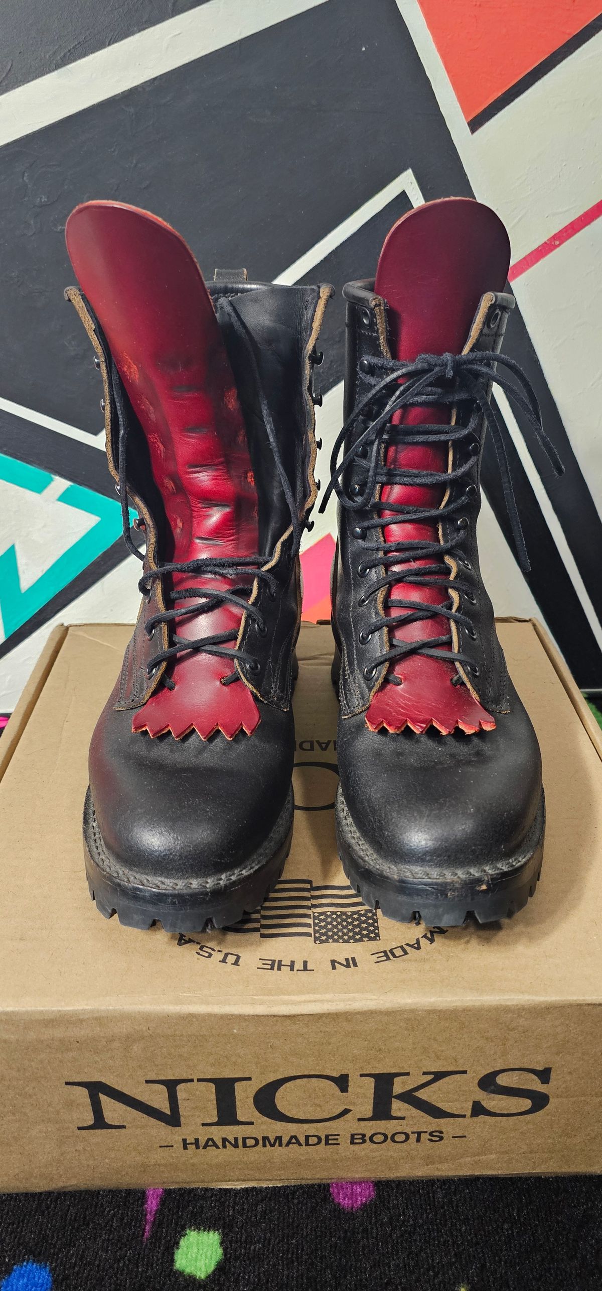 Photo by superkirbz13 on March 5, 2025 of the Nicks MTO in Horween Black Waxed Flesh.