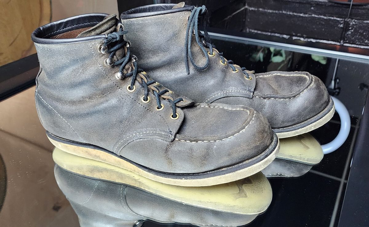 Photo by Phil_ejac on October 2, 2024 of the Red Wing 6-Inch Classic Moc in S.B. Foot Slate Muleskinner.