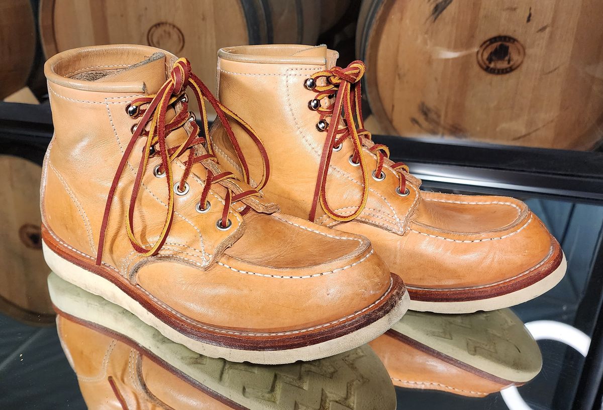 Photo by Phil_ejac on November 3, 2025 of the KIND TENDER Moctoe Boots in Italian Veg-Tanned Leather.