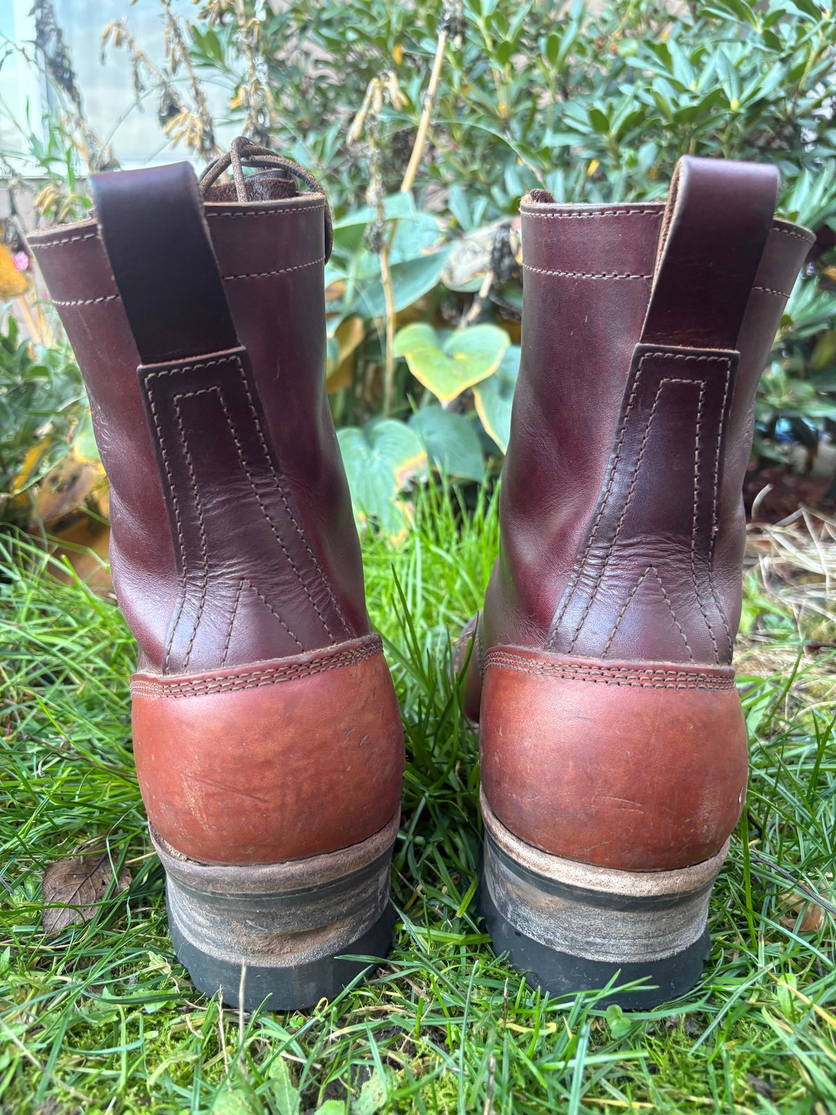 Photo by redmarengo on November 2, 2025 of the Frank's Boots Front Range in Wickett & Craig Chestnut Oiled Latigo & Wickett & Craig Tan Oiled Latigo & Wickett & Craig Navy Traditional Harness.