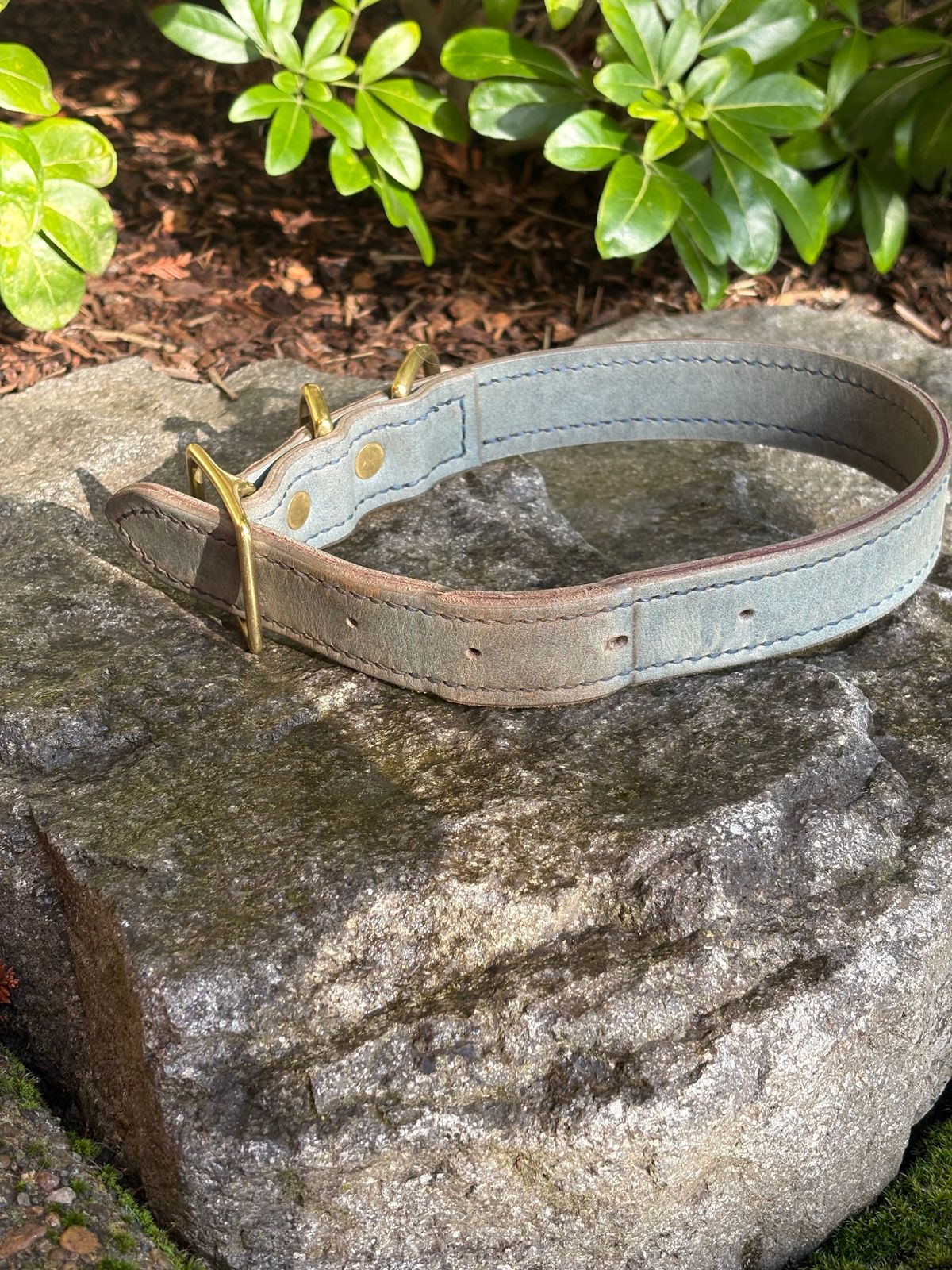 Photo by redmarengo on December 27, 2025 of the Green Hollow Gear Field Friend in Horween Storm Blue Cypress & Korba Purple Calf.