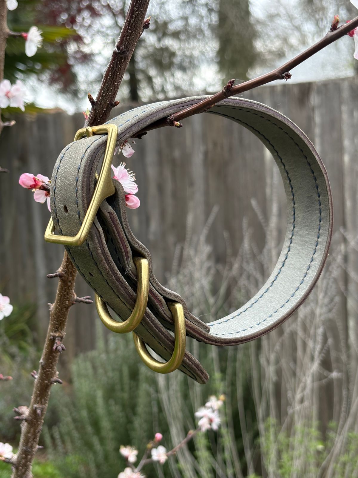 Photo by redmarengo on March 30, 2026 of the Green Hollow Gear Field Friend in Horween Storm Blue Cypress & Korba Purple Calf.