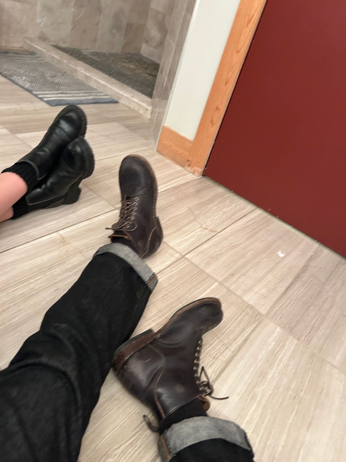 Photo by keithy on October 26, 2025 of the Thursday Brawler in Maryam Black Teacore Horsebutt.