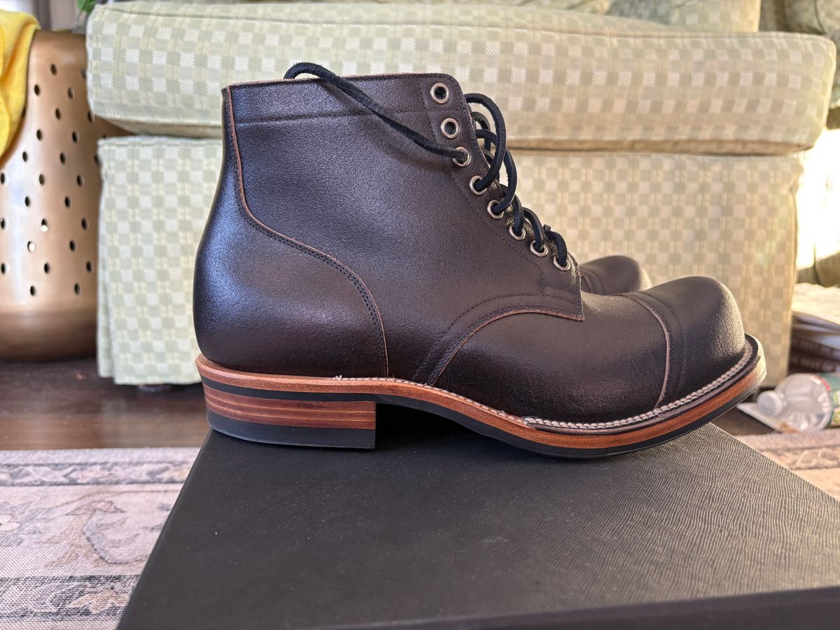 Photo by BootChemist on October 3, 2025 of the Viberg Service Boot in Horween Black Waxed Flesh.